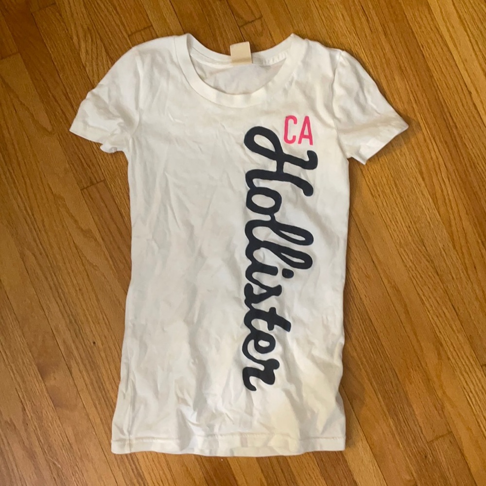 Hollister White T-Shirt